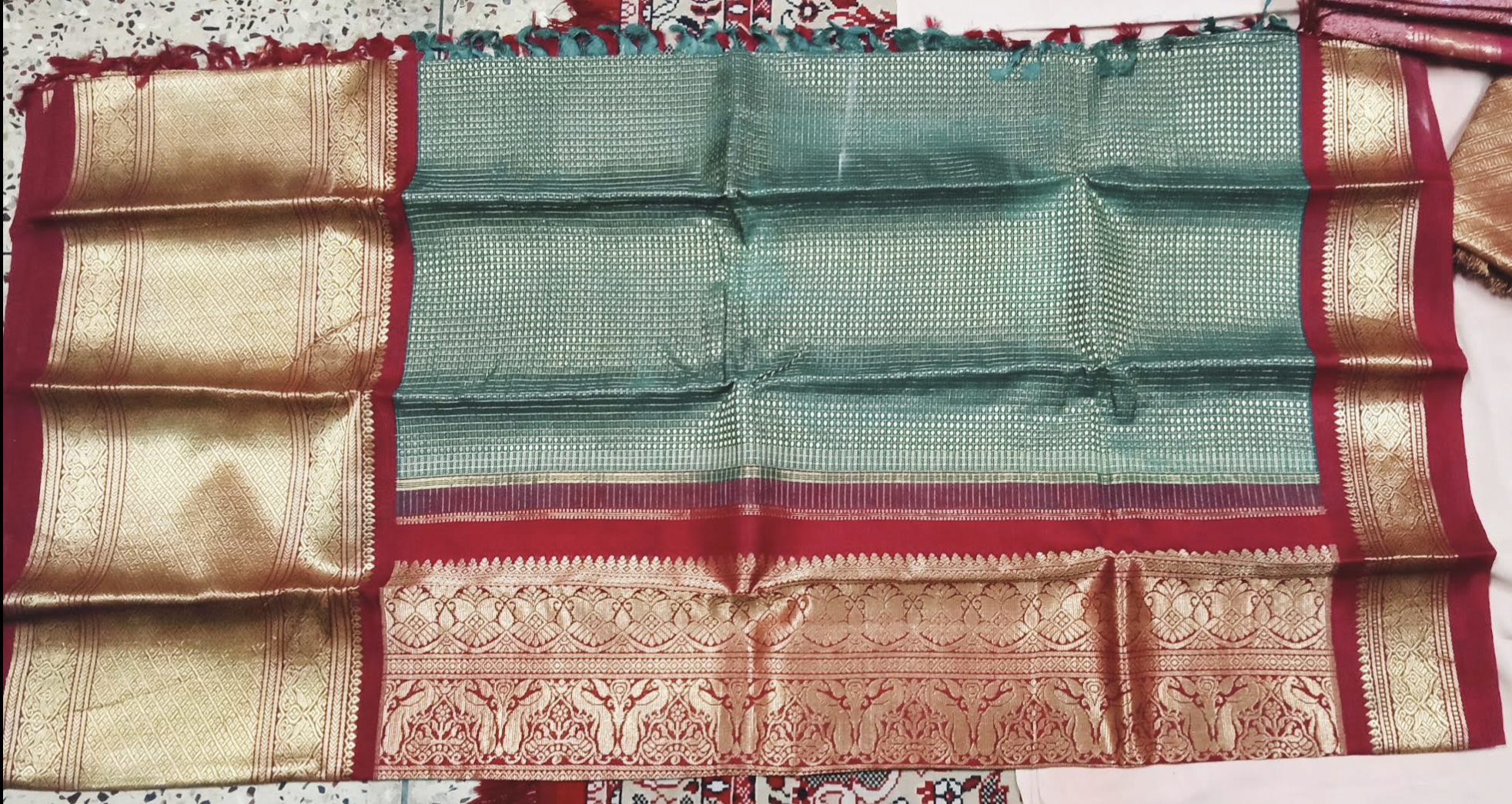 Old Pattu Saree Buyers in Hasthinapuram