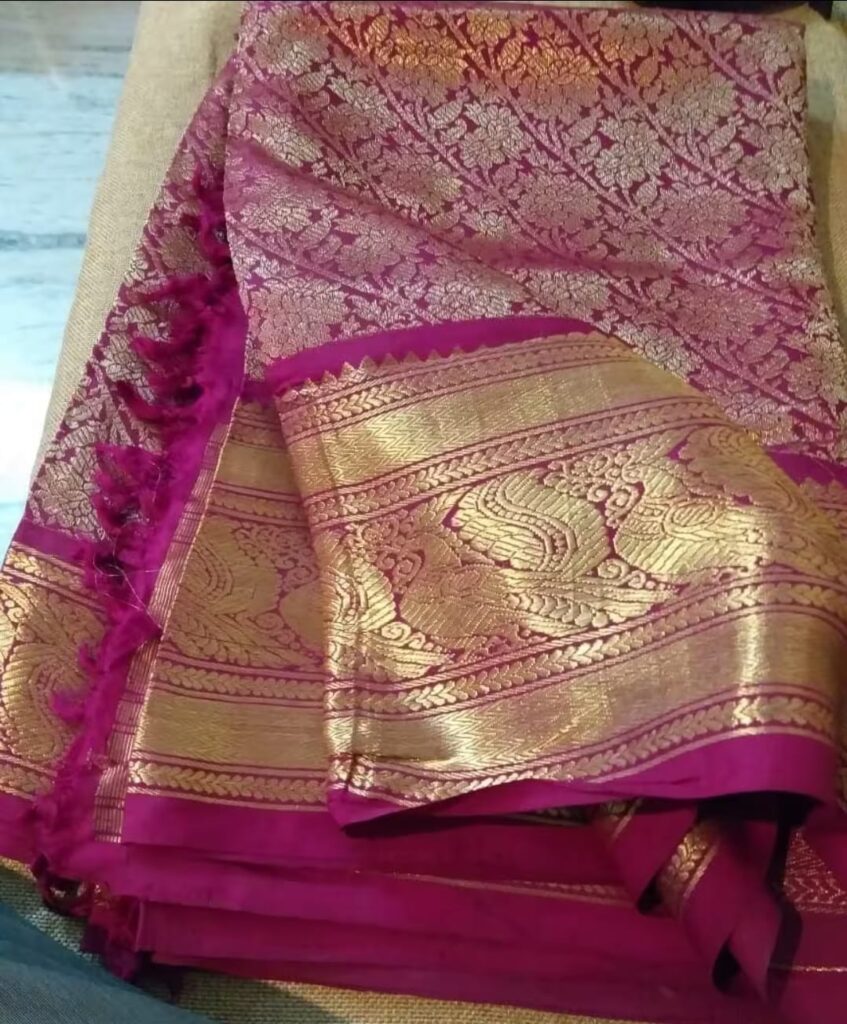 Old silk Saree Buyers in Mysore - OLD SILKS™